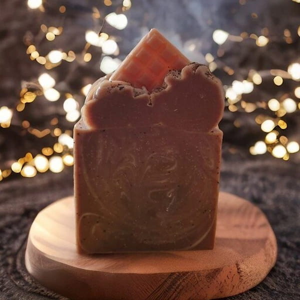 صابون لایه بردار طبیعی با عصاره قهوه