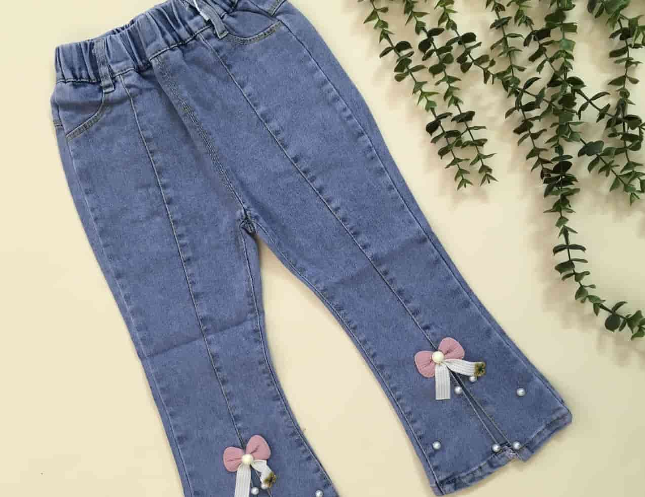 تصویر 2 از شلوار جین دخترانه بچگانه با پارچه نرم و لطیف