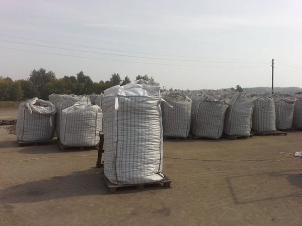 گونی حمل نخاله مناسب حمل زغال، چوب و مواد سوختی