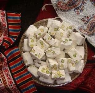 تصویر 1 از گز شاهکار شهر کرد طعم ماندگار کلاسیک