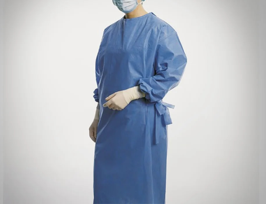 گان عمل بینی سبک و راحت با آزادی حرکت حین عمل