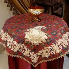 تصویر 4 از ترمه سرمه دوزی شده رومیزی با طرح‌ های سنتی دست‌ ساز