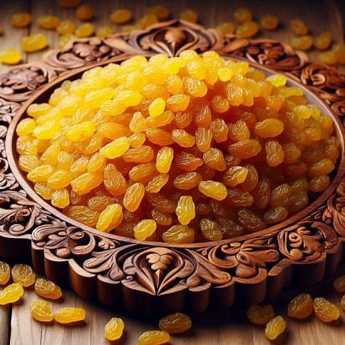 تصویر 4 از کشمش طلایی ملکان با طعم اصیل و رنگ شفاف