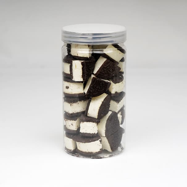 تصویر 3 از بستنی خشک بیسکوییتی اورئو کرم‌ دار و خوش‌ طعم