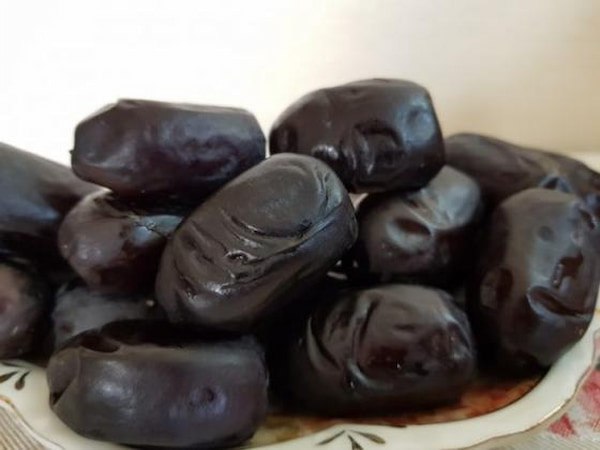 خرما مضافتی رمضانی دانه بدون له‌ شدگی