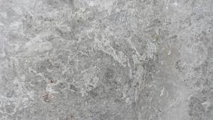 تصویر 2 از سنگ مرمریت خوبسنگان با طرح‌ های نا متقارن ویژه طراحی نما های خاص