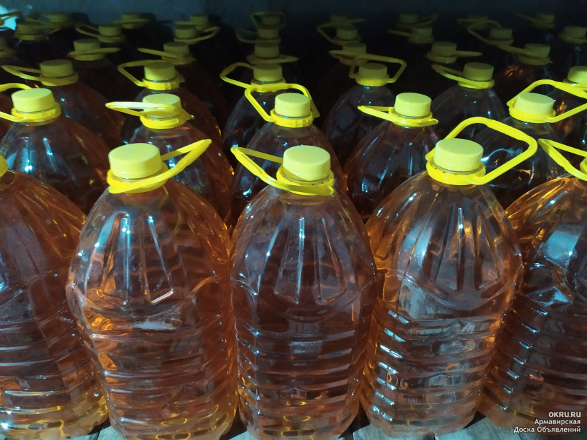 سرکه انگور طبیعی تولید محلی با روش کاملاً سنتی