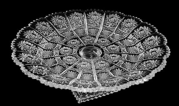 تصویر 1 از پیش دستی بلور سوگا مناسب دکور میز شام و مهمانی های ویژه