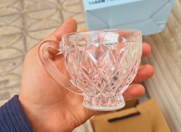 تصویر 4 از فنجان چای بلوری لوکس و مقاوم مناسب مراسم و جشن های خانوادگی