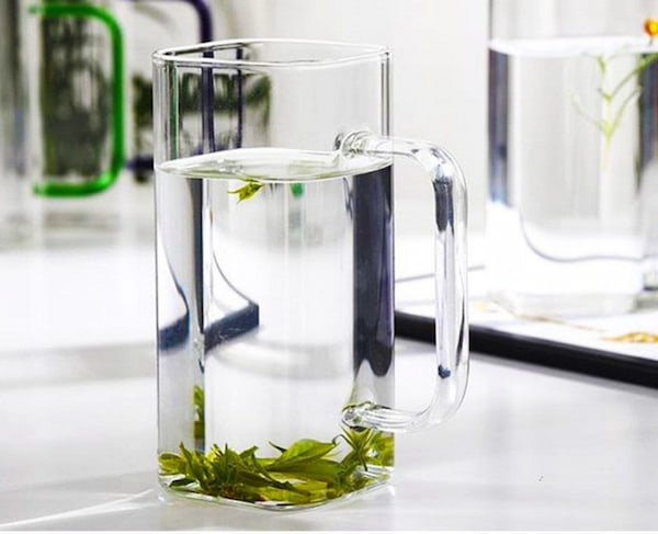 تصویر 2 از لیوان بلور مربعی مناسب سرو چای و نوشیدنی های گرم