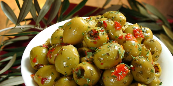 تصویر 1 از زیتون پرورده گیلانی اصیل با طعم خانگی و سنتی