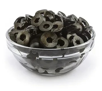 تصویر 3 از زيتون شور سياه سنتي با طعم اصيل و کيفيت بالا