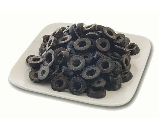 تصویر 2 از زيتون شور سياه سنتي با طعم اصيل و کيفيت بالا