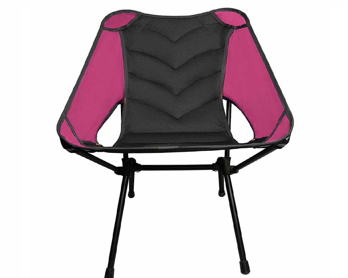 صندلی مسافرتی جدید با مهندسی نو آورانه و فرم کم‌ جا