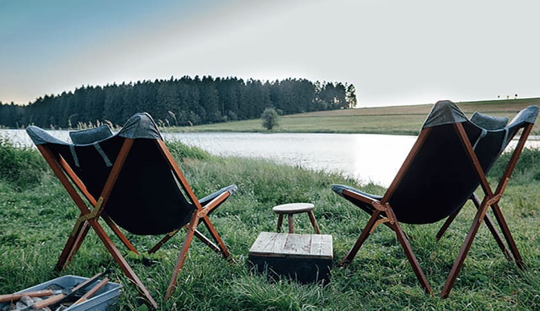 صندلی مسافرتی ساده طراحی سبک و قابل حمل با فریم مستحکم