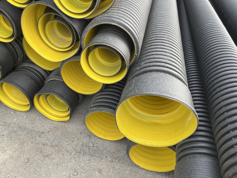 لوله پلی‌ اتیلن کاروگیت 200 فشار قوی مناسب شبکه‌ های آبرسانی