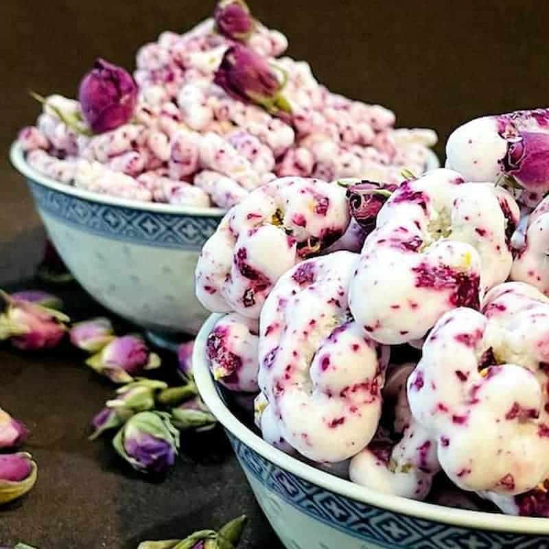 تصویر 4 از شکر پنیر گل محمدی تولید سنتی با عطر طبیعی اصیل همراه بافتی لطیف و متعادل