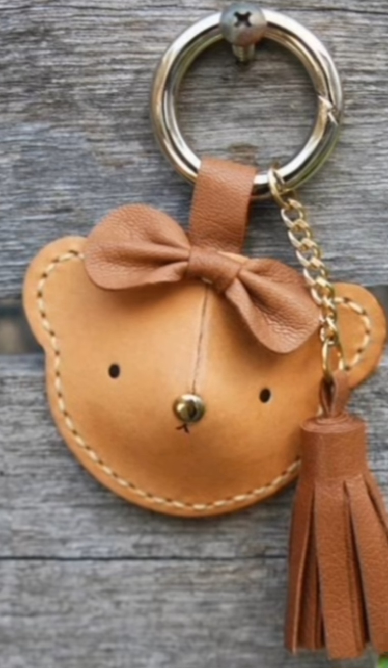 جاسوئیچی چرم دستدوز با قیمت عالی