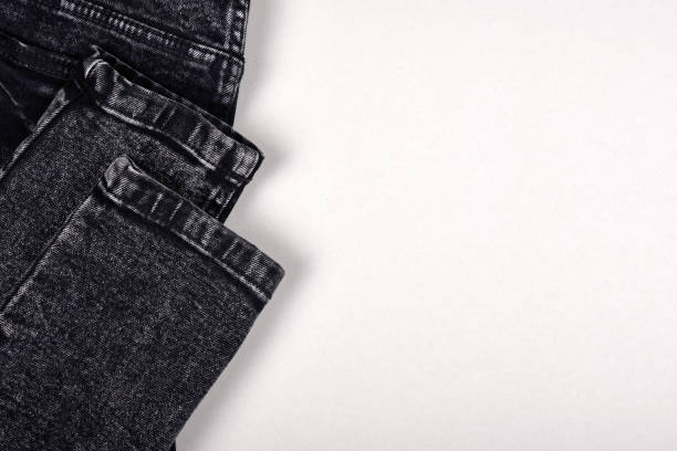 تصویر 1 از شلوار جین مشکی با جیب های تقویت شده مقاوم در برابر سایش