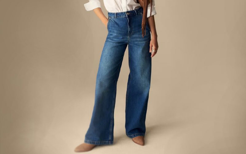 تصویر 1 از شلوار جین استریت زنانه با جیب های تزئینی و دوخت طلایی و نقره ای