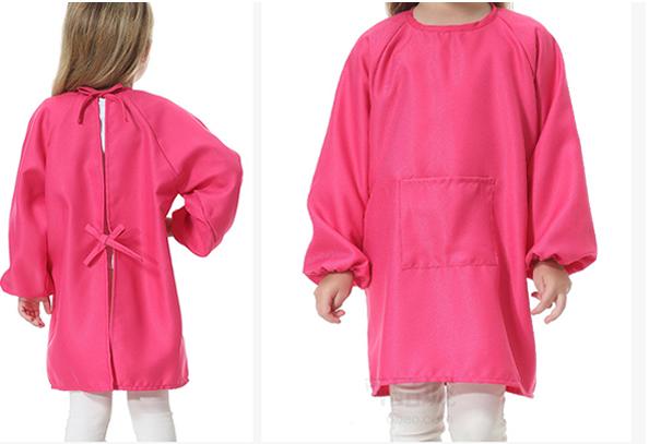 تصویر 3 از گان یکبار مصرف صورتی پوشش کامل با جنس مقاوم