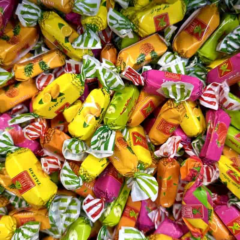 شکلات آناتا میوه ای با بسته‌ بندی شیک و جذاب