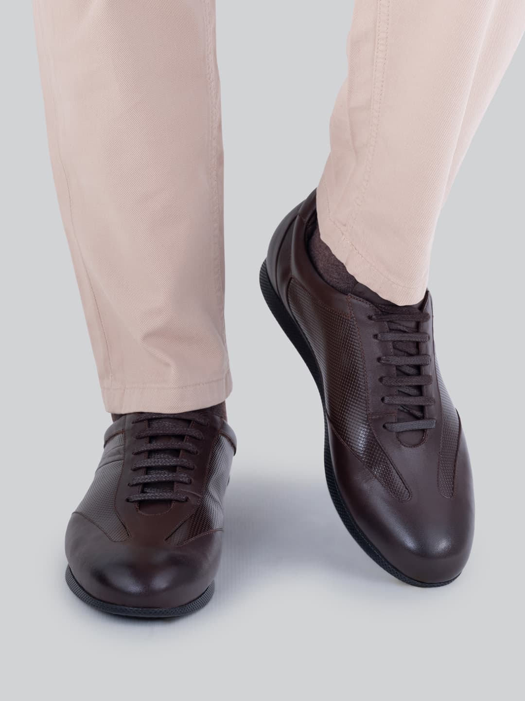 کفش مردانه هاکوپیان مناسب محیط‌ های کاری و رسمی