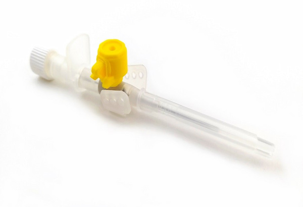 آنژیوکت مخصوص کودکان با اتصال محکم به ست سرم بدون نشت