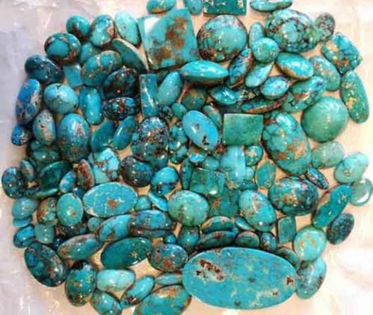 تصویر 4 از سنگ فیروزه نیشابور سبز مناسب جواهرات نفیس