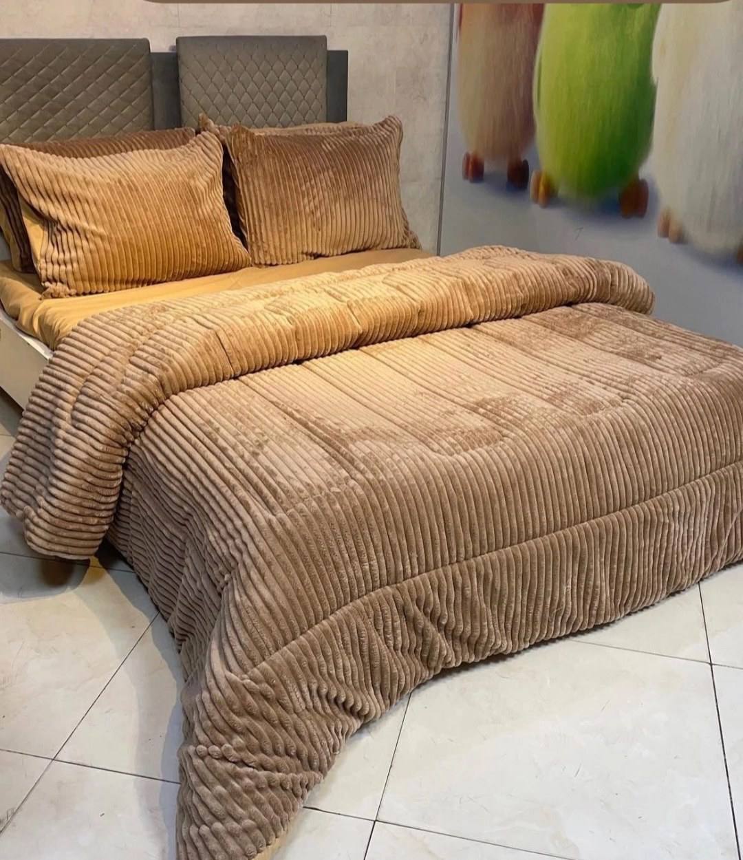 تصویر 1 از قیمت عمده و عرضه با کیفیت سرویس روتختی مخمل کرکره ای