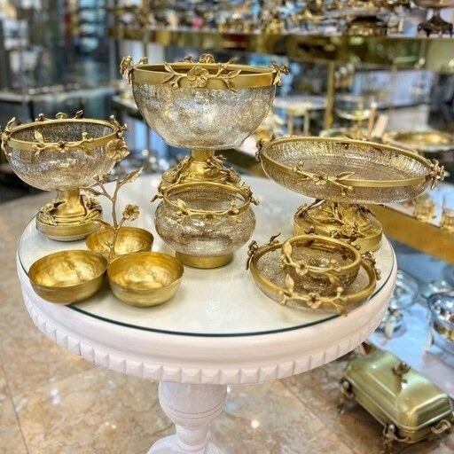 ظروف کریستال برنجی مجموعه لوکس با جزئیات کلاسیک