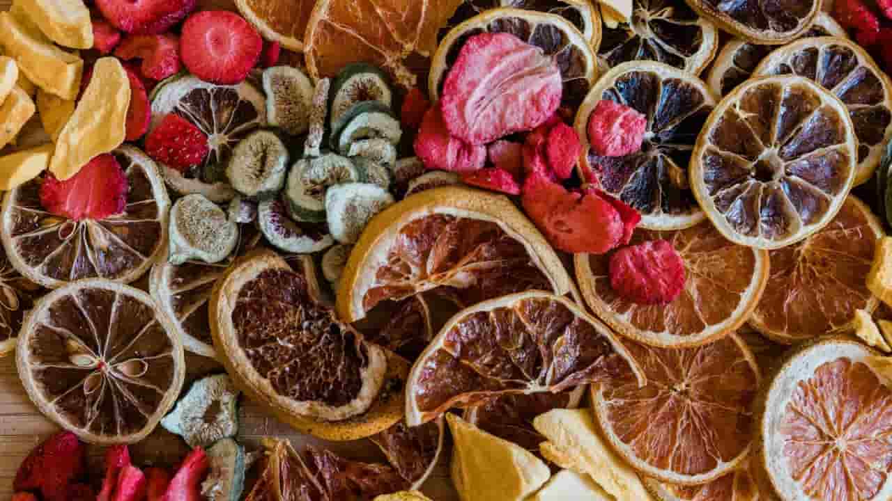 میوه خشک مخلوط بسته بندی شده با نظم مصرف