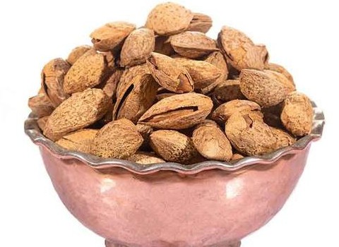 بادام مامایی کاغذی مناسب رژیم غذایی متعادل