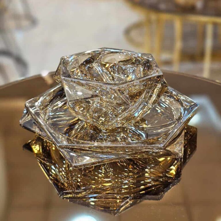 ظروف کریستال پذیرایی شیک لبه‌ پردازی هنری درخشندگی بلورین