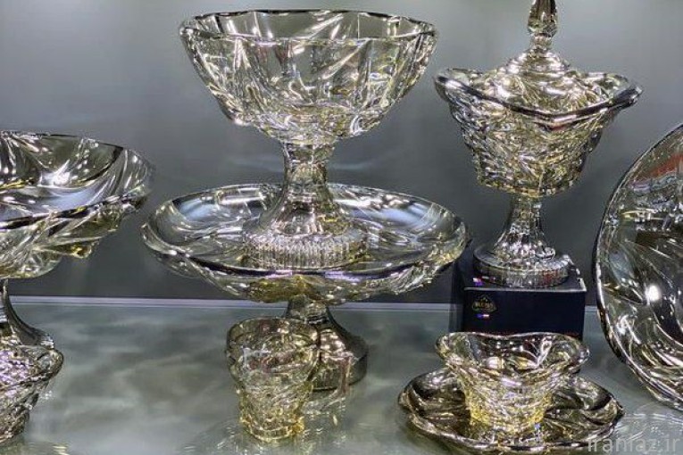 تصویر 1 از ظروف کریستال پذیرایی شیک لبه‌ پردازی هنری درخشندگی بلورین