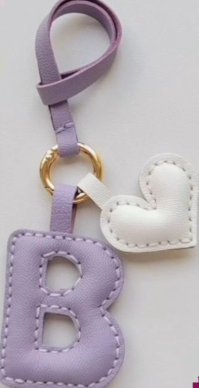 تصویر 1 از جاسوئیچی چرم دستدوز با قیمت عالی