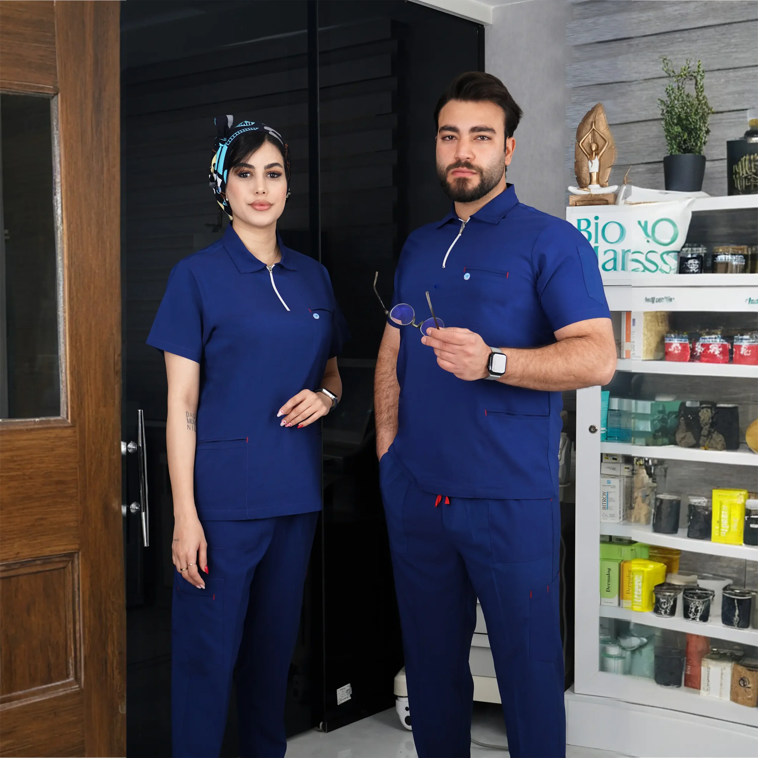 البسه پزشکی سترطب ایزوله سطح حفاظتی بالا