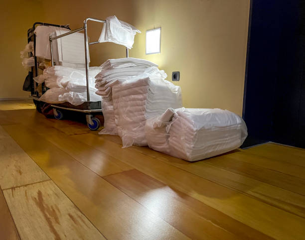 تصویر 2 از ملحفه هتلی پنبه صد درصد بافت لطیف ابریشمی