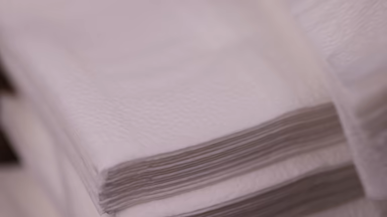 تصویر 5 از ملحفه هتلی یکبار مصرف ضد باکتری با گواهی مراکز بهداشتی