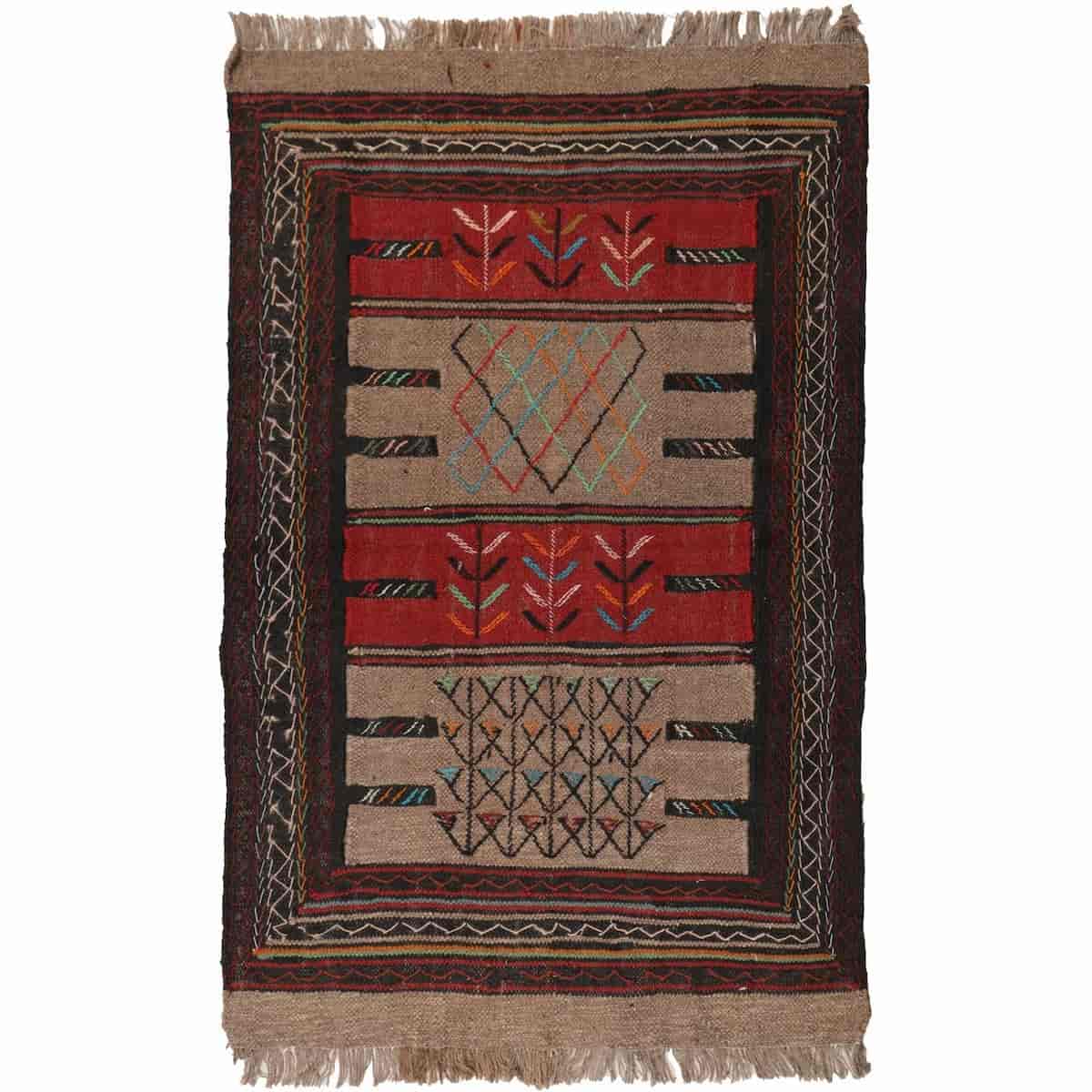 تصویر 4 از گلیم دستبافت یزد با ساختار سنتی و بافت منظم