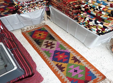 تصویر 2 از گلیم دستبافت کرمان با نقوش محلی و رنگ طبیعی