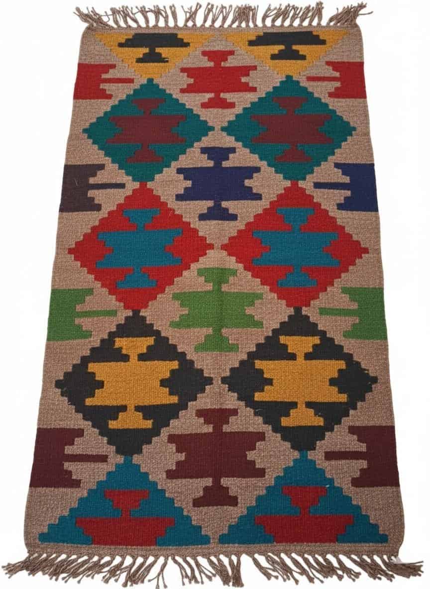 تصویر 1 از گلیم دستبافت طرح اختر با نقش‌ های سنتی دست‌ ساز