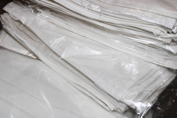 تصویر 1 از ملحفه کش دار هتلی با لبه های الاستیک و کشی برای ثبات کامل روی تشک‌