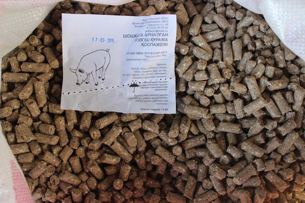 تصویر 2 از کود مرغی شرکتی با فرآوری یکنواخت سطح و بطن زمین