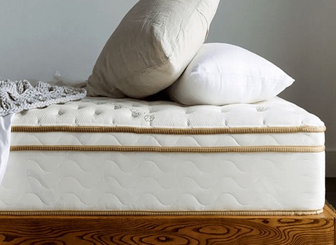 تصویر 4 از روبالشتی تخت خواب با پارچه نرم و لطیف