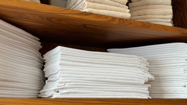 تصویر 2 از ملحفه روانداز هتلی از جنس کتان با بافت نرم و لطیف