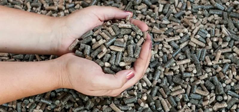 تصویر 3 از کود مرغی سبزوار تقویت کننده خاک نیمه خشک