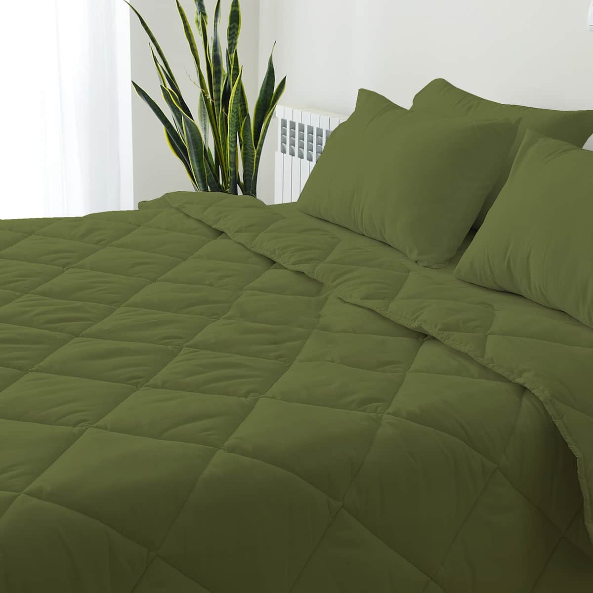 تصویر 2 از روبالشتی سبز زیتونی با دوخت منظم و تمیز