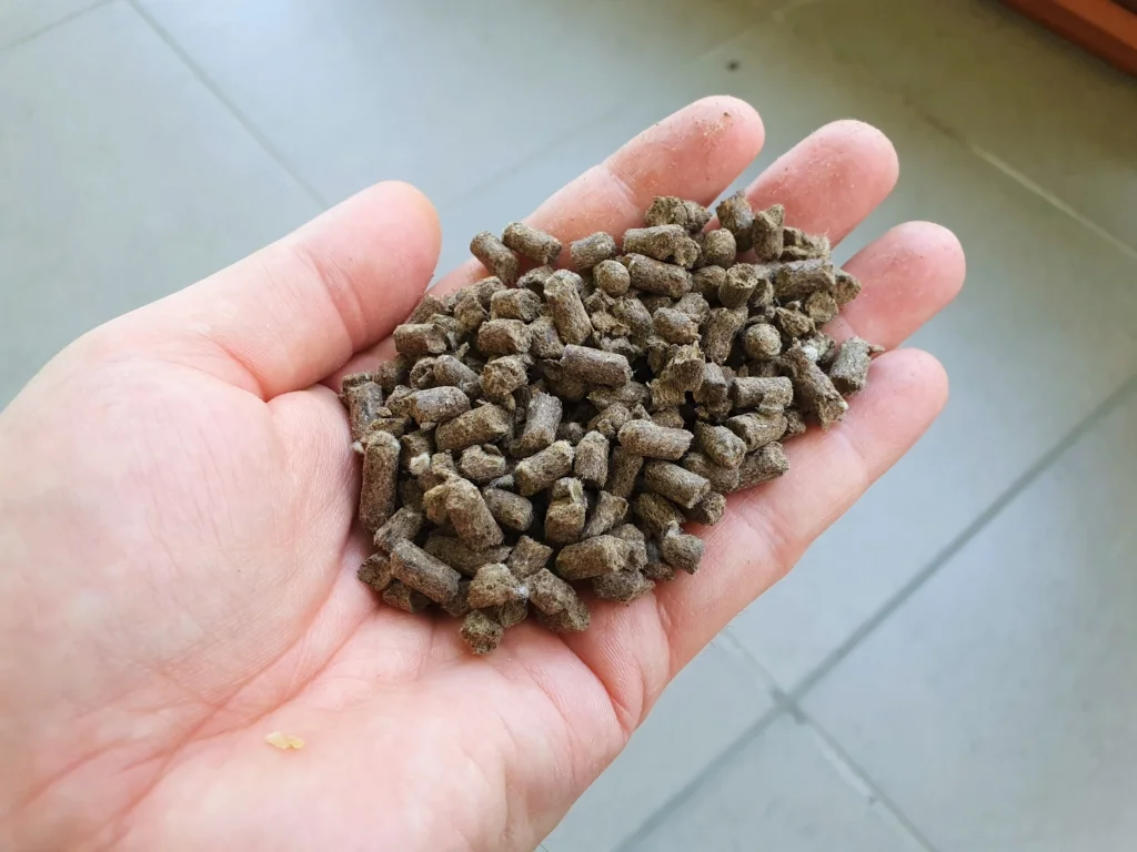 تصویر 4 از کود مرغی برای زمین شور اصلاح کننده تدریجی