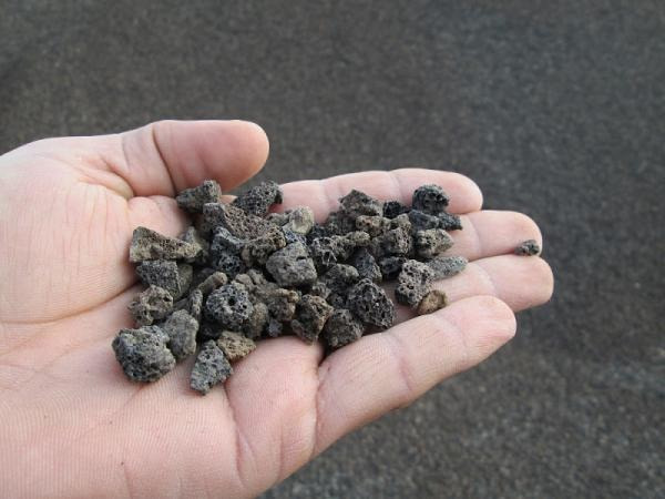 تصویر 1 از پوکه صنعتی تهران مناسب شیب‌ بندی و عایق‌ کاری